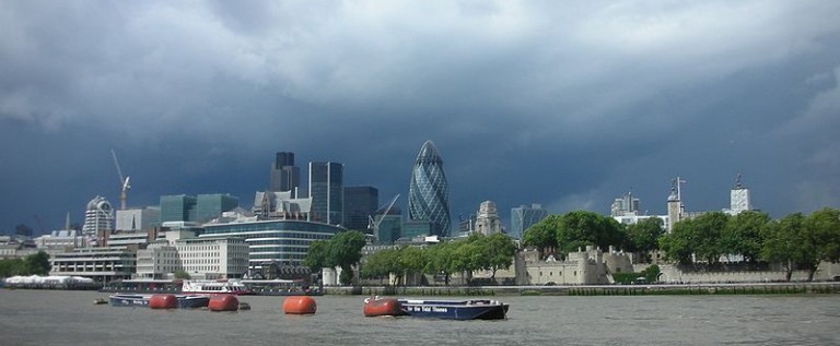 Londyn wciąż odporny na kryzys