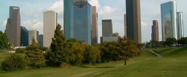W Houston wyburzono 60-letni wieżowiec