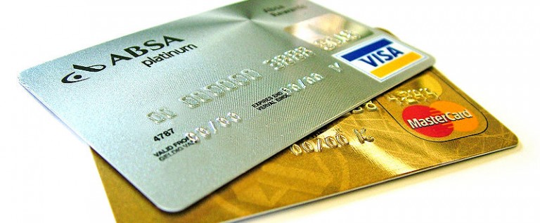 Banki łagodzą politykę kredytową