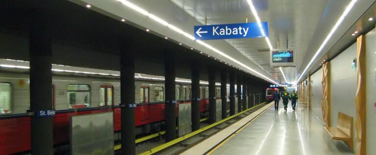 25 lat budowano warszawskie metro