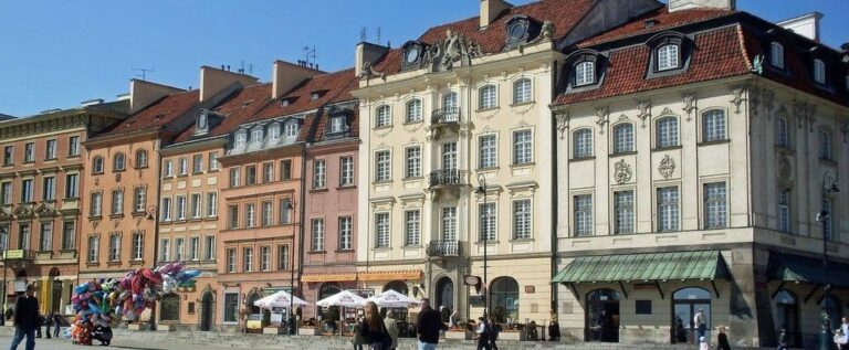 Ile lat mają polskie budynki mieszkaniowe?