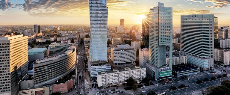Dlaczego inwestorzy wybierają polski rynek biurowy