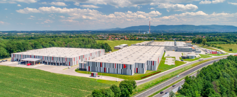 7R sprzedał kompleks pięciu budynków logistycznych do Savills Investment Management za ponad 101 mln euro